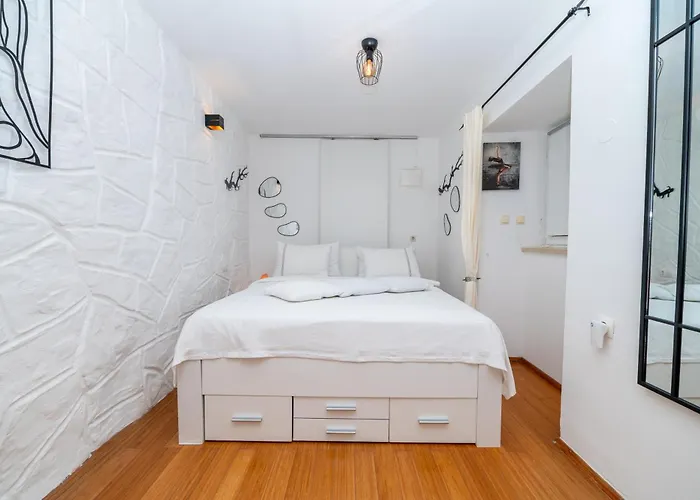 Apartments Vitoria